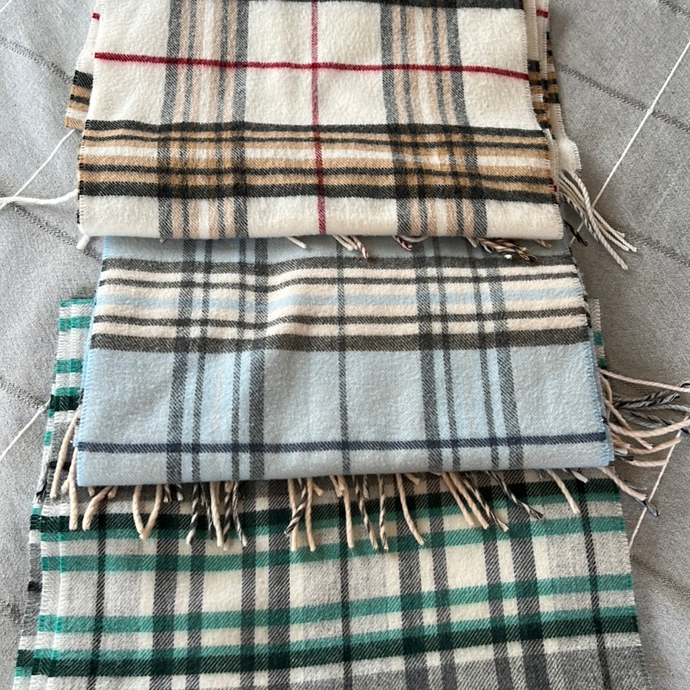 Winter scarves, set of 3